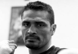 Пьяный водитель насмерть сбил экс-чемпиона мира по боксу