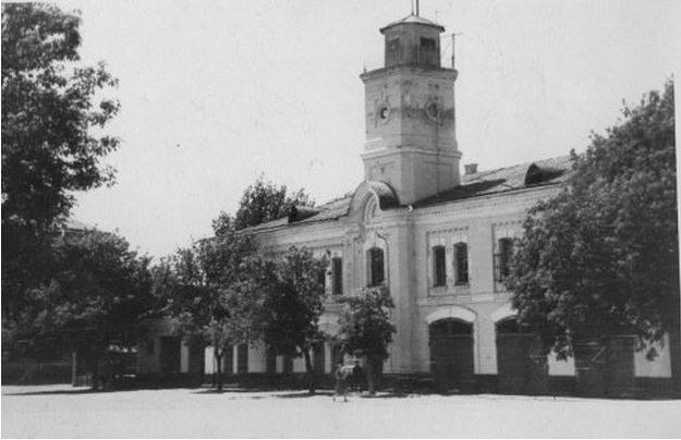 Пожарная часть по улице Юрия Савченко ведет свою историю уже больше ста лет