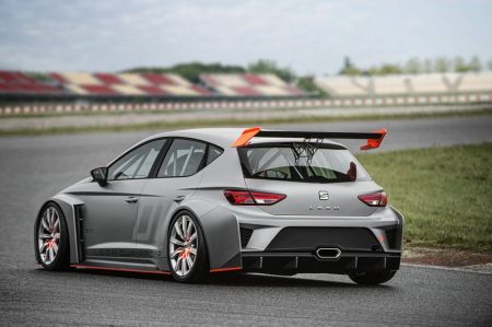 Гоночный Seat Leon получил ценник Гоночный Seat Leon получил ценник
