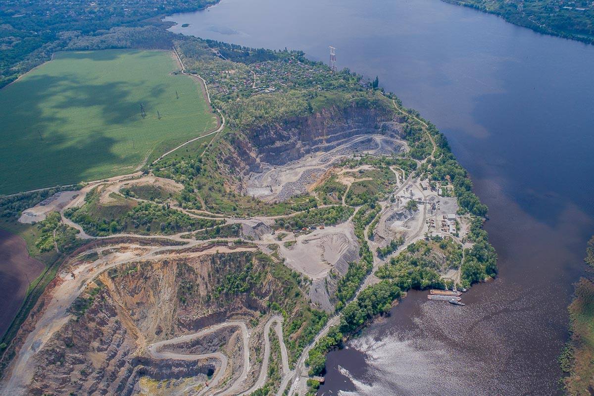 Такая территория находится в черте Днепра, в селе Любимовка