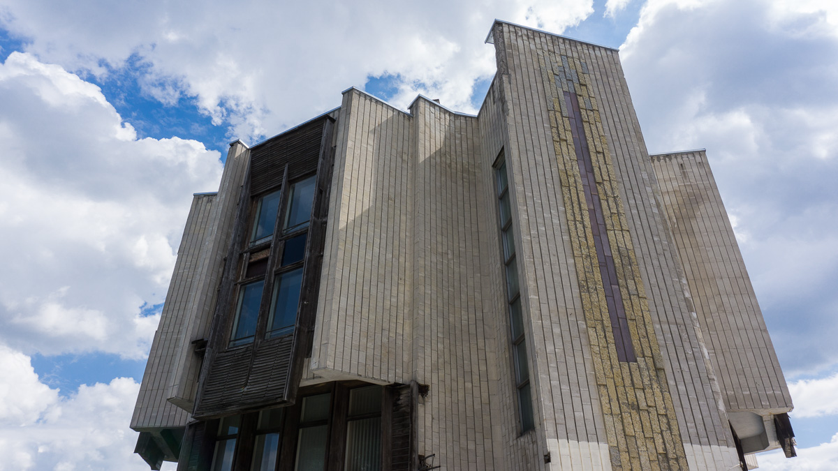 Для ресторана выбрали одно из наиболее живописных мест города