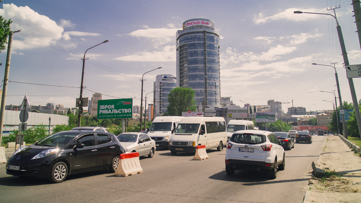 Пробки на Новом мосту отныне - явление постоянное